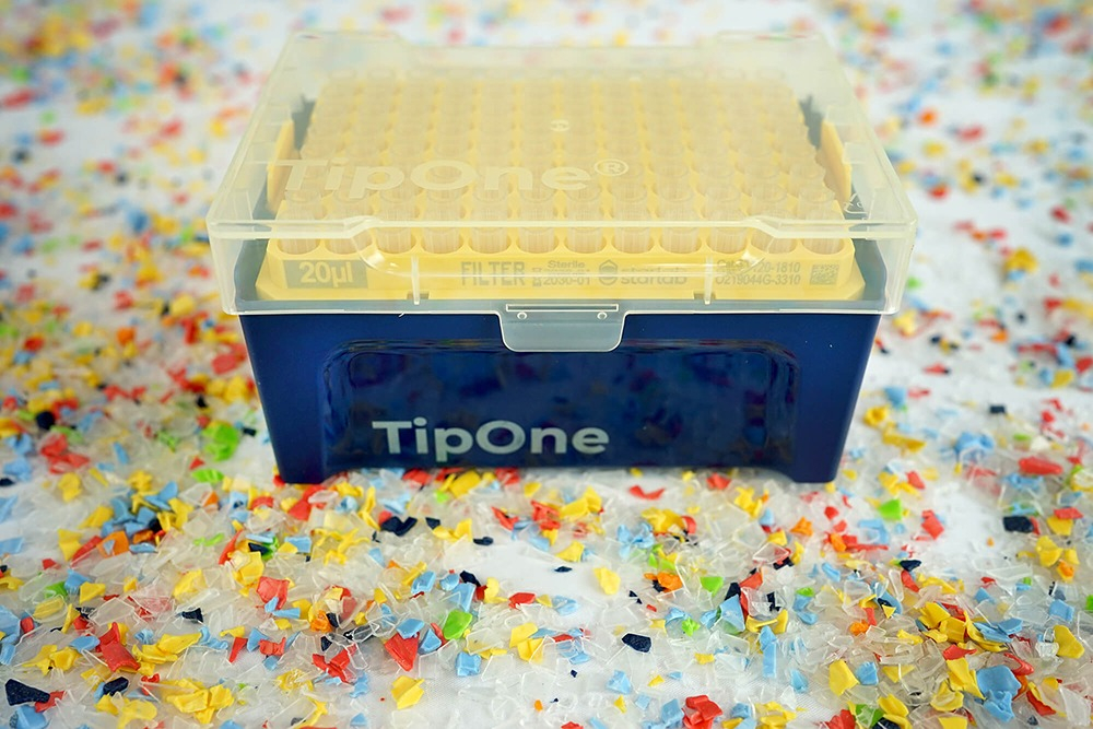 The first TipOne® racks made with recycled TipOne® plastic are now on sale.